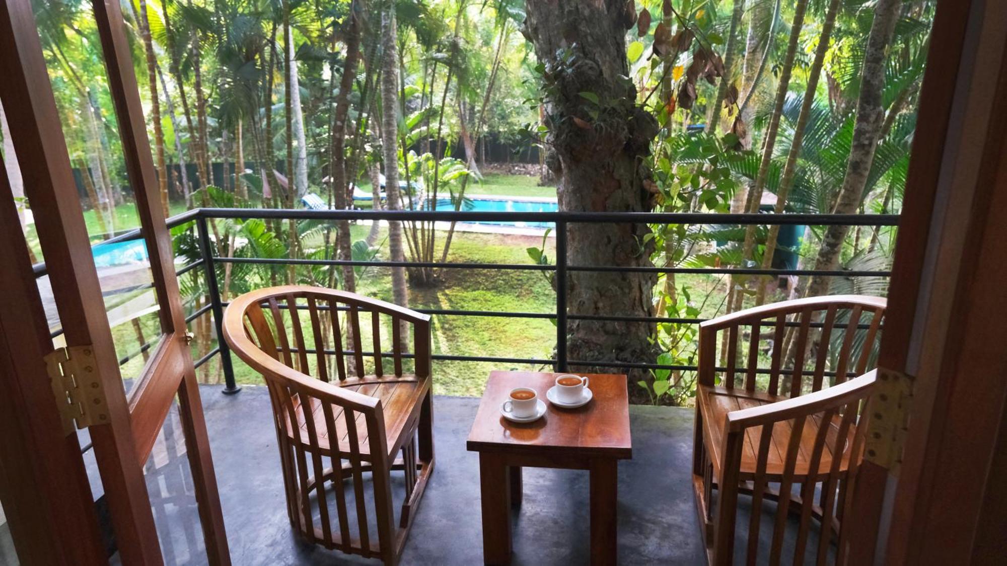 Chandra Villa Ayurveda Resort 本托塔 外观 照片
