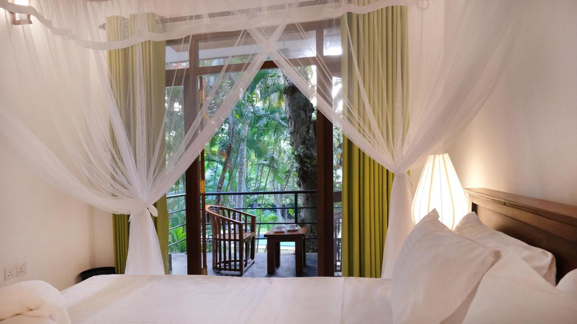 Chandra Villa Ayurveda Resort 本托塔 外观 照片