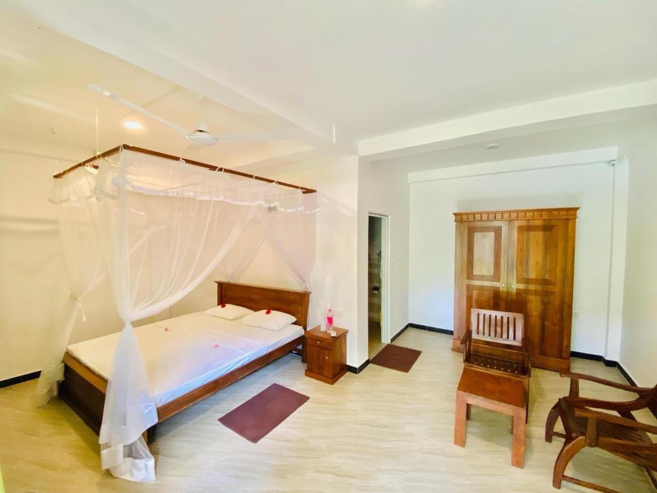 Chandra Villa Ayurveda Resort 本托塔 外观 照片